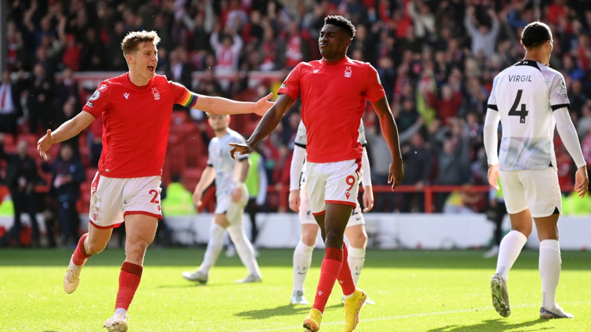 的观察与评 的观察与评